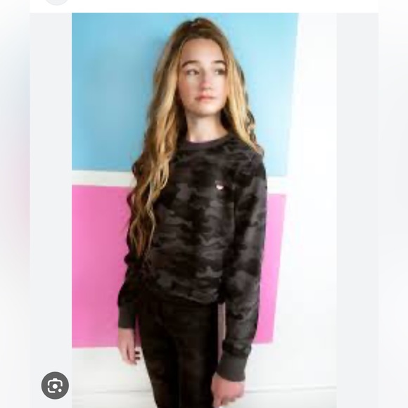 🌈🖤Spiritual Gangster Girls Mazzy Pullover s 12 - Picture 10 of 15